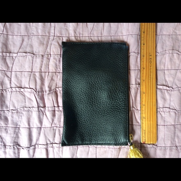 Black Jcrew clutch - Picture 2 of 2